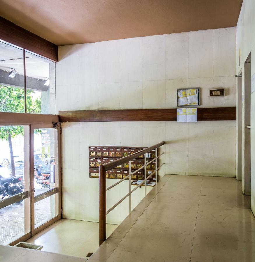 Classy 2 Bedroom Apartment Near Acropolis & Metro アテネ エクステリア 写真